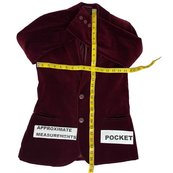 Women’s Vintage Red Velvet Blazer - Holiday Party Perfection! - Picture 9 of 16